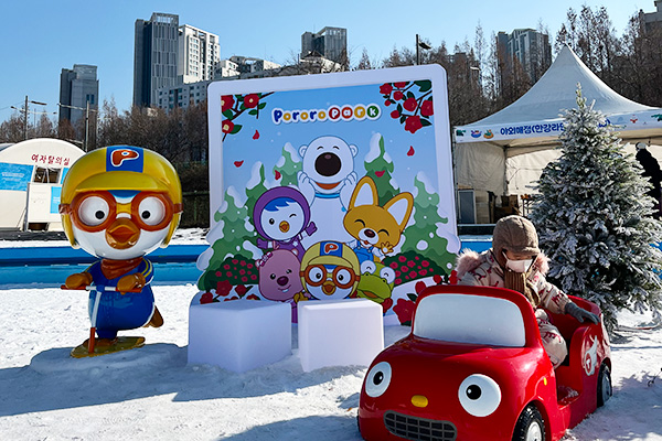 잠원 한강 눈썰매장 뽀로로 빌리지 캐릭터 놀이존