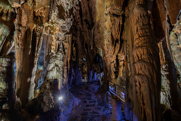 성류굴 전경 사진