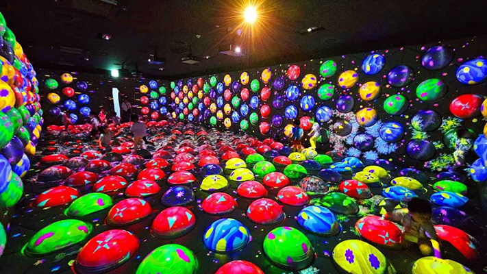 원더파크 알록달록 볼풀 놀이 공간